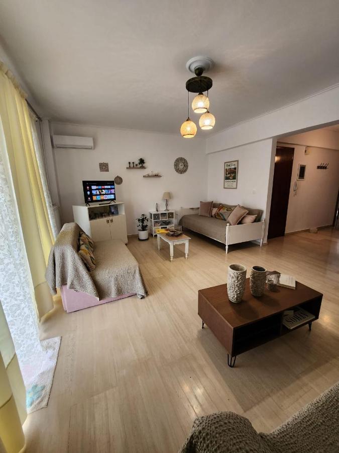 Queen Aspri Apartment 3' Min To The Beach! Antikyra Exterior photo
